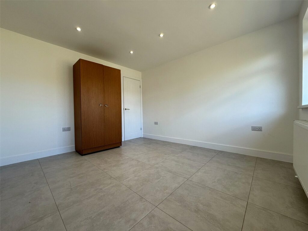 Property Image_8