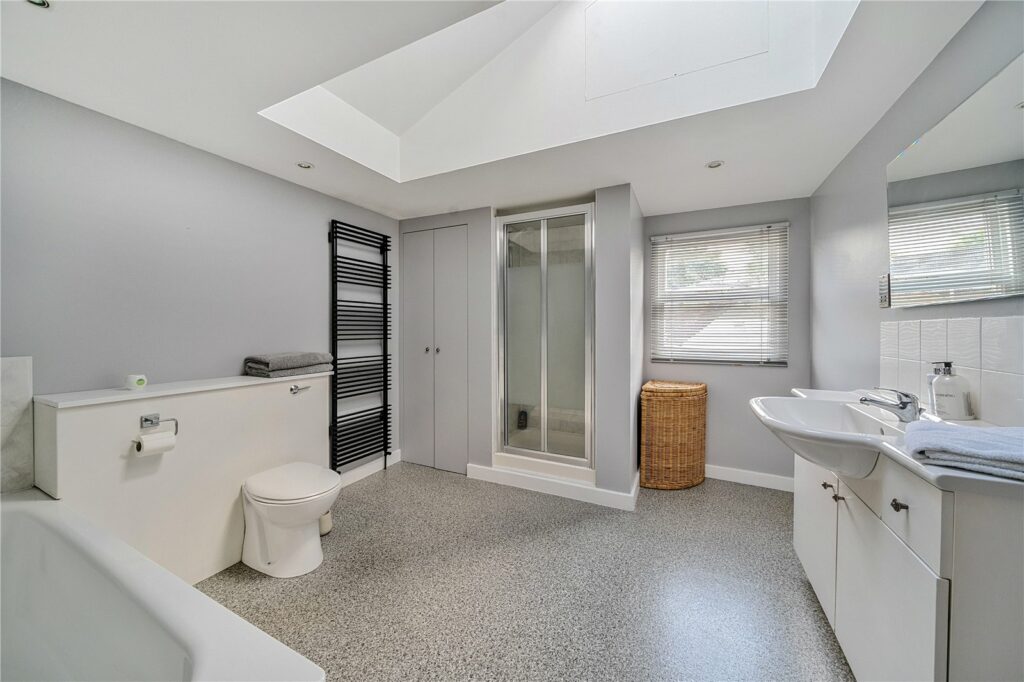 Property Image_4