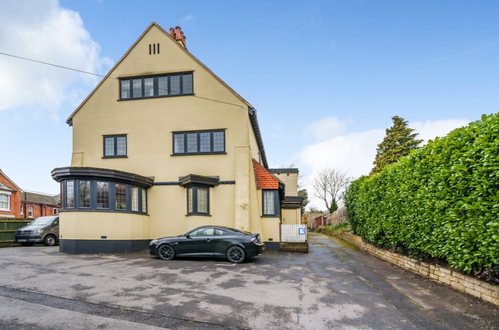 Property Image_10