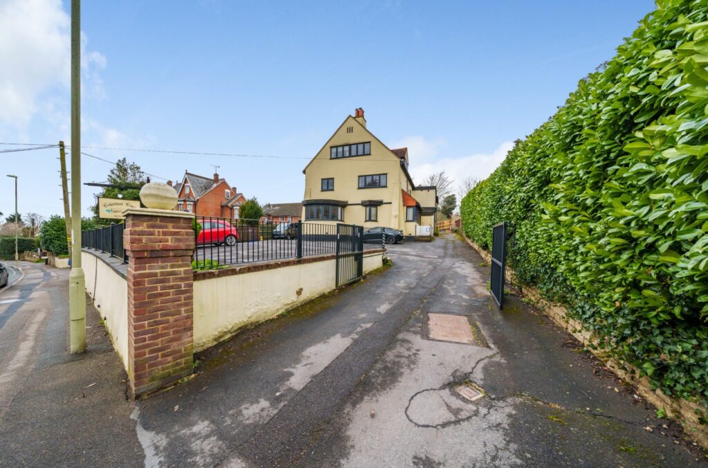 Property Image_11