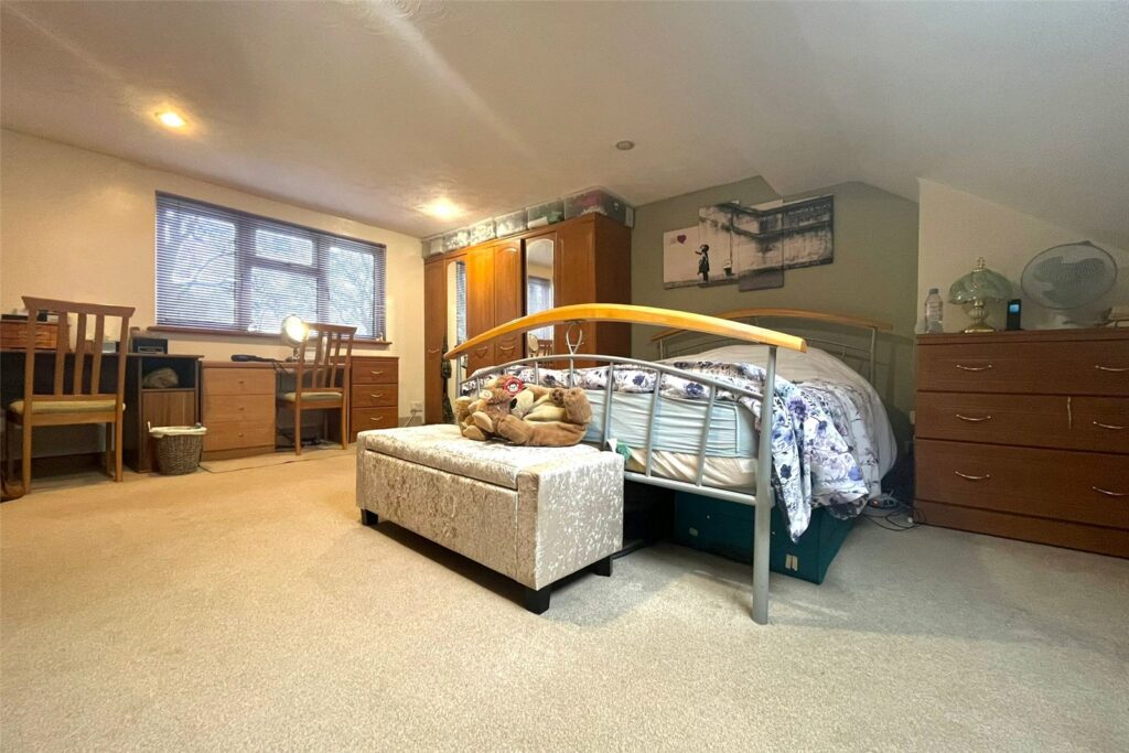 Property Image_11