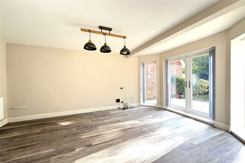 Property Image_10