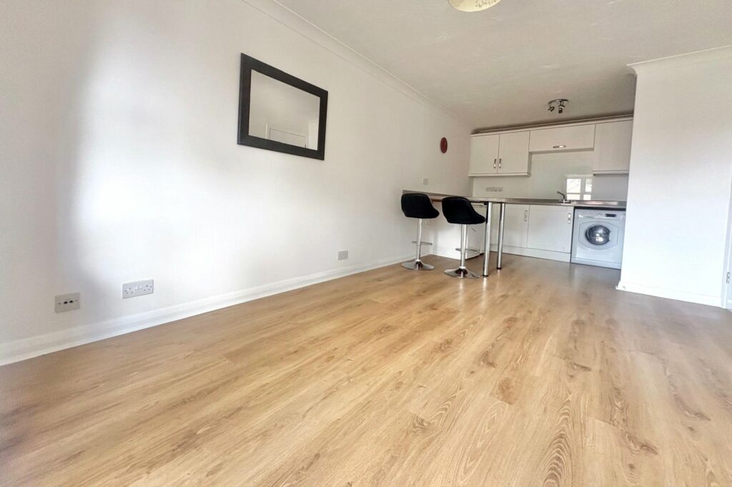 Property Image_4