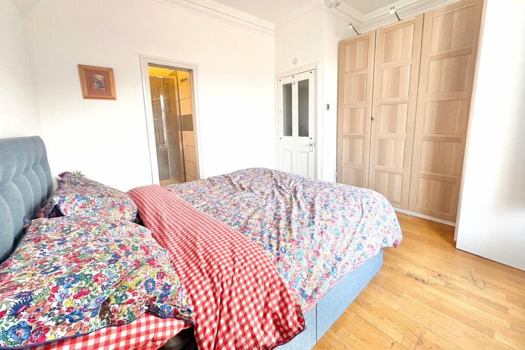 Property Image_16
