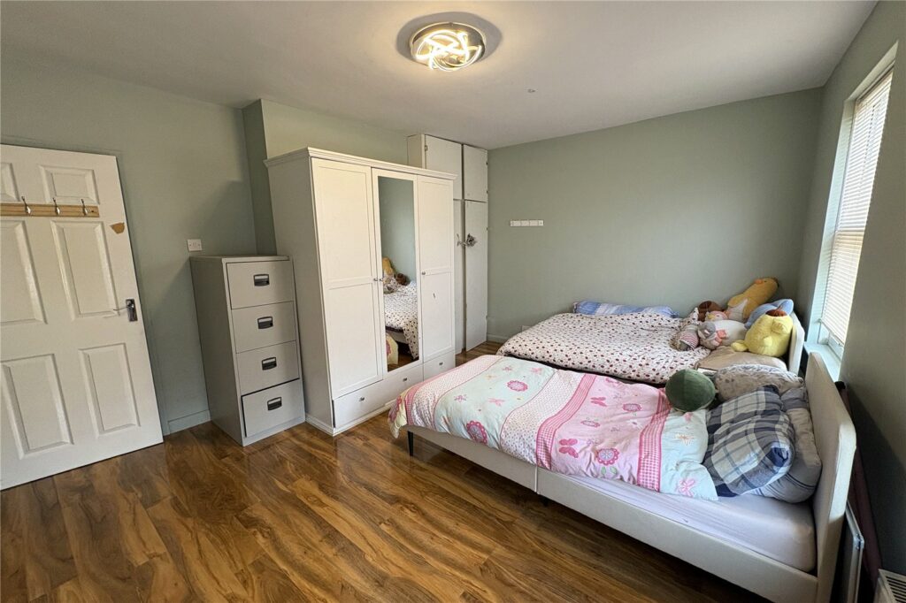 Property Image_4