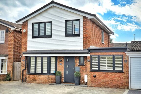Loddon Way Image