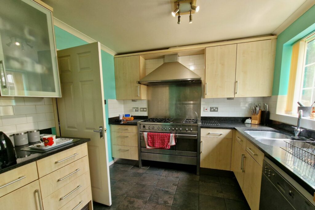 Property Image_4