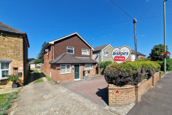 Vale Road Image