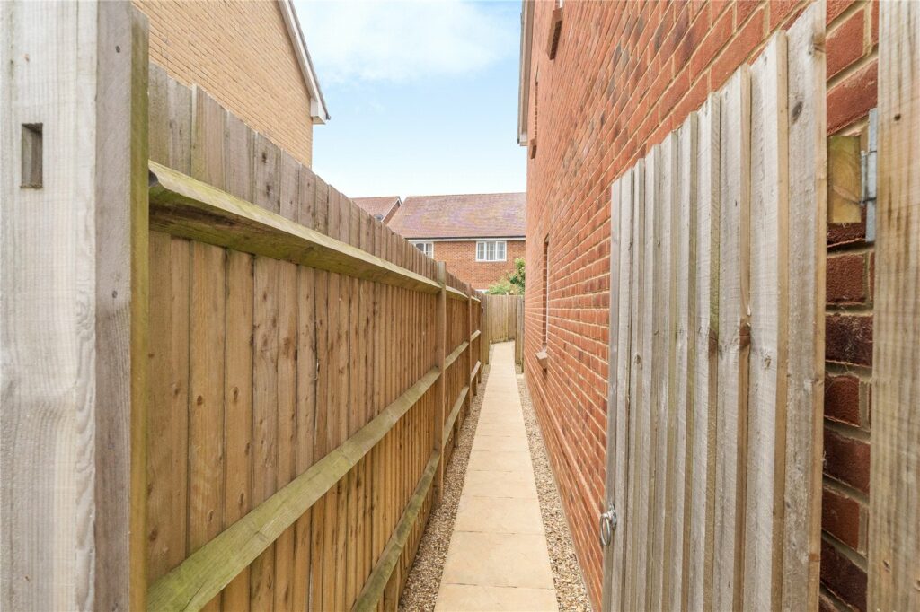 Property Image_25