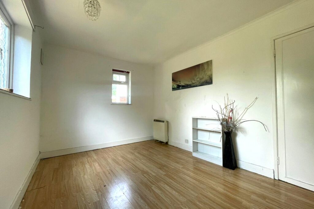 Property Image_11