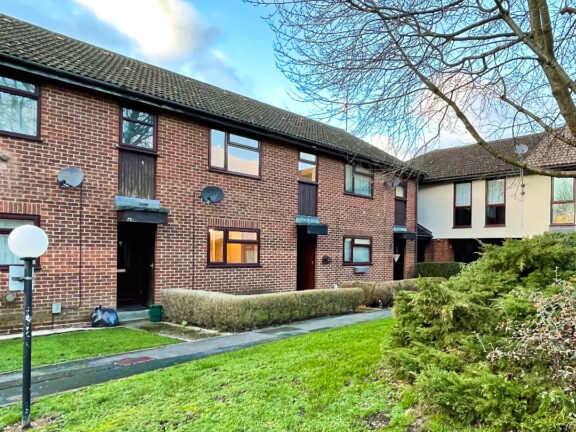 Wellesley Close Image