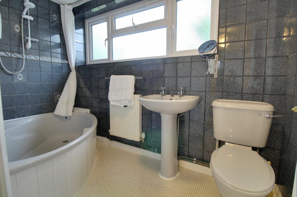 Property Image_12