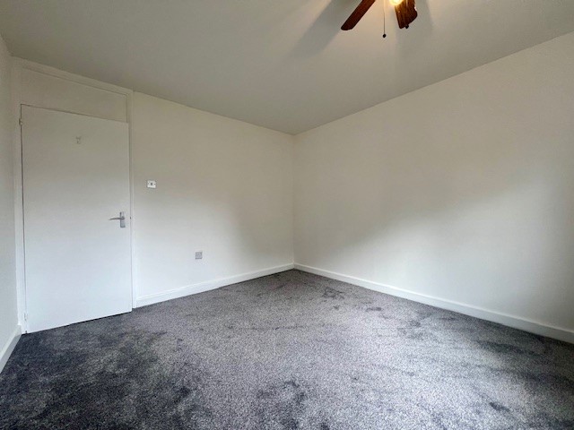 Property Image_12