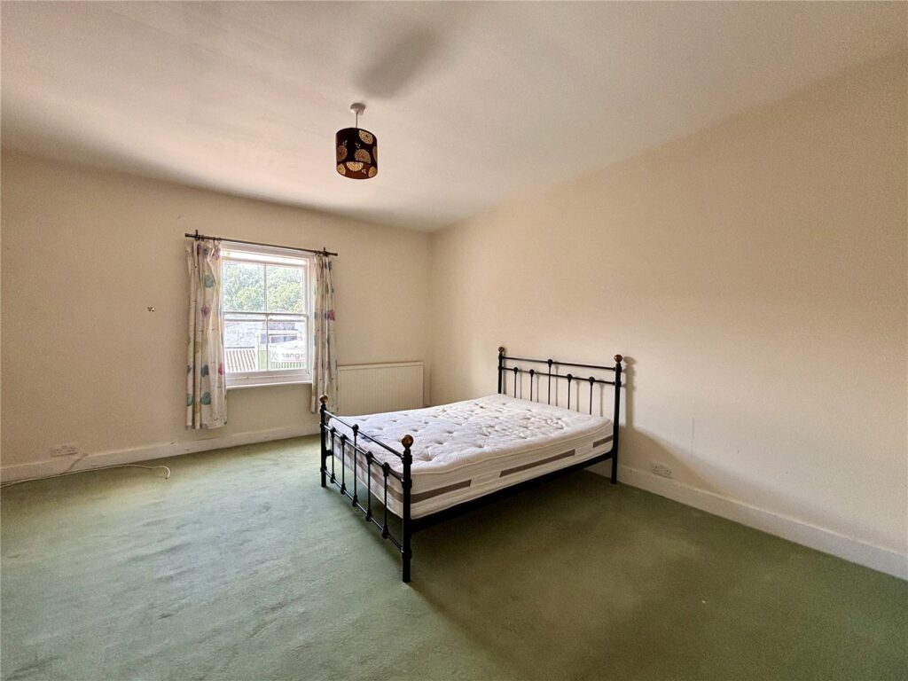 Property Image_11