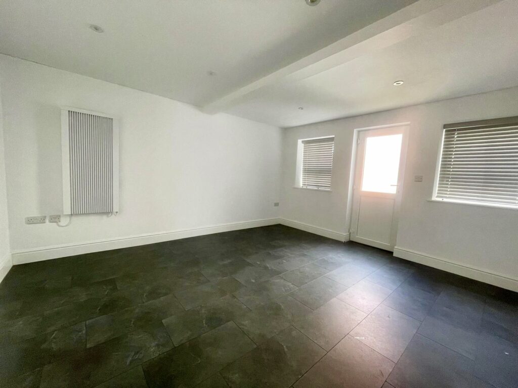 Property Image_3