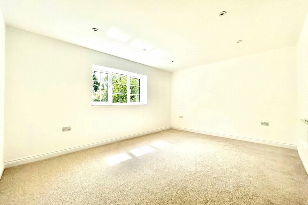 Property Image_12