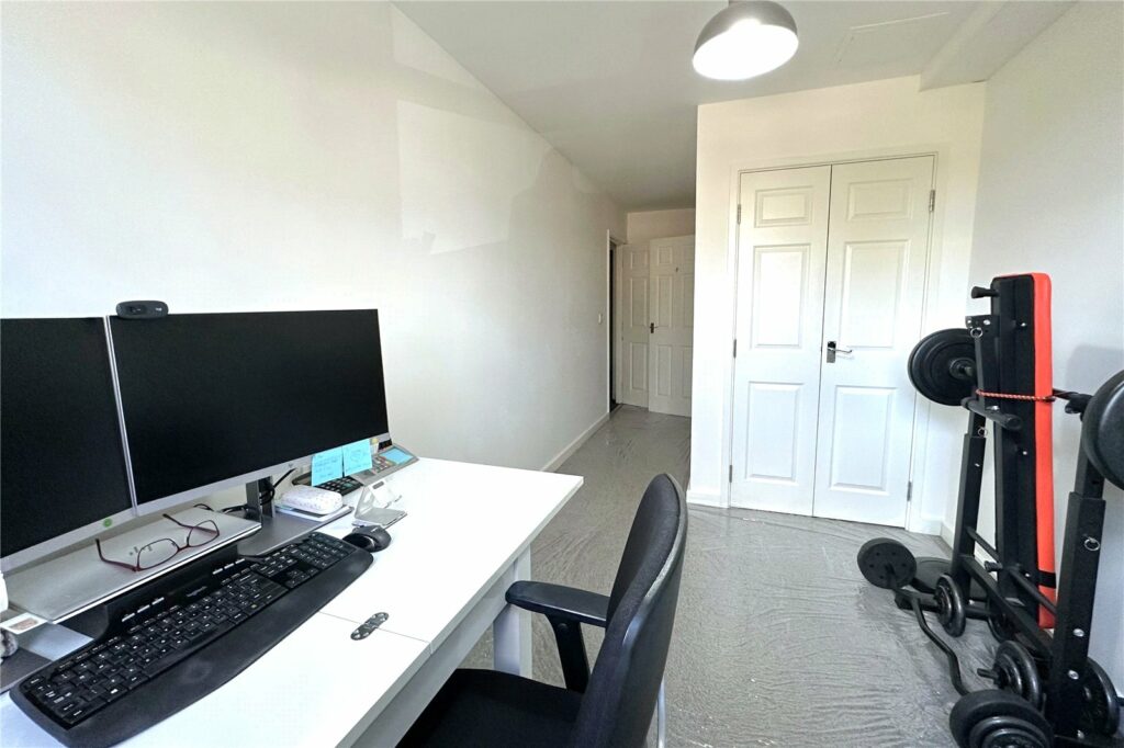 Property Image_11