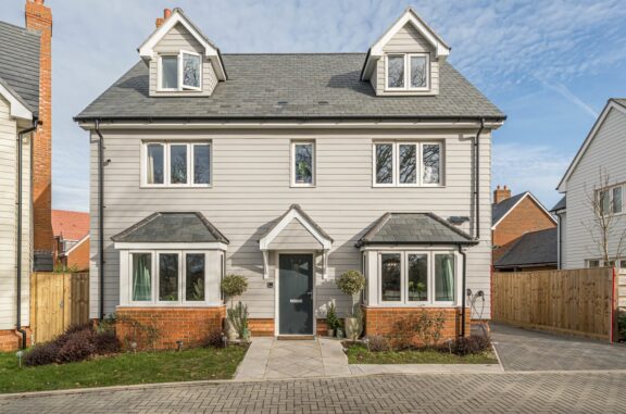 Lakeview Lane Image