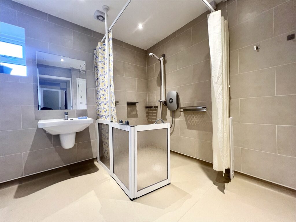 Property Image_11