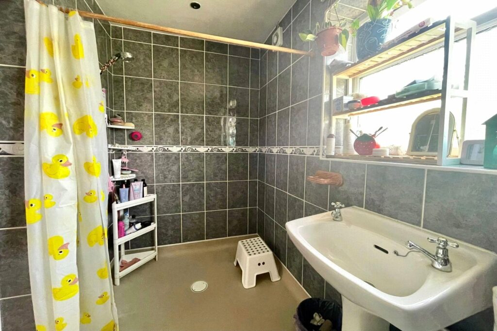 Property Image_10