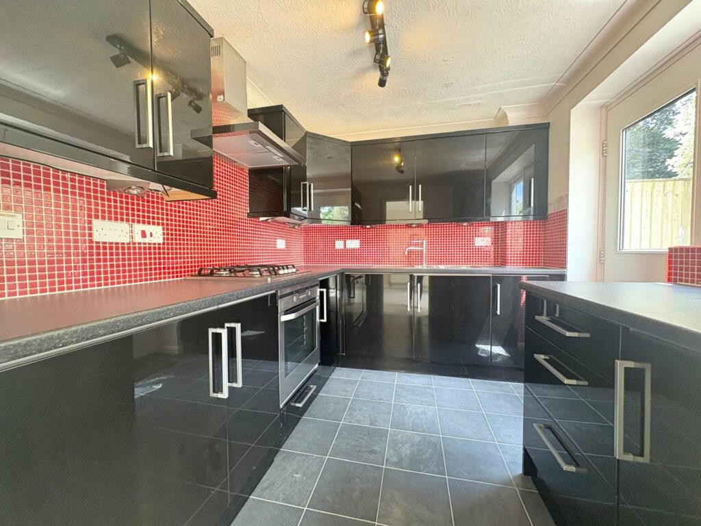 Property Image_4