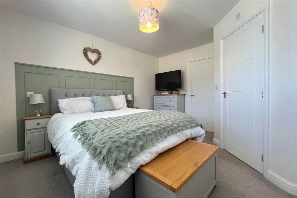 Property Image_12