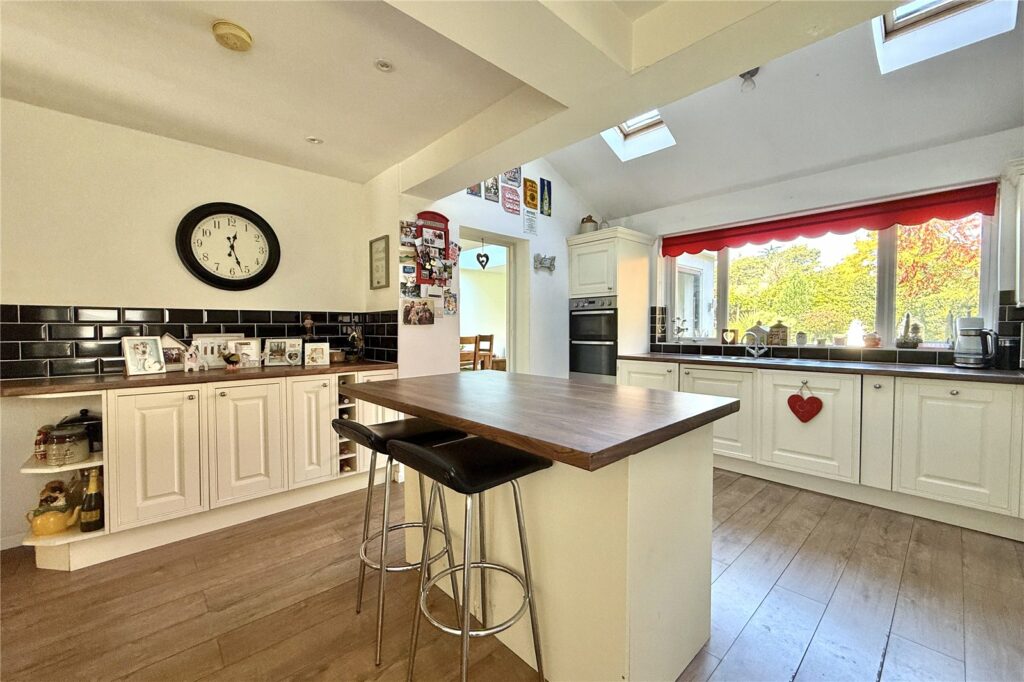 Property Image_11