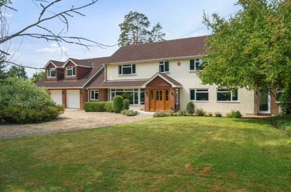 Gables Road Image