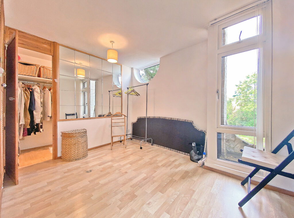 Property Image_11