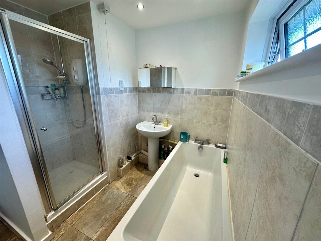 Property Image_11