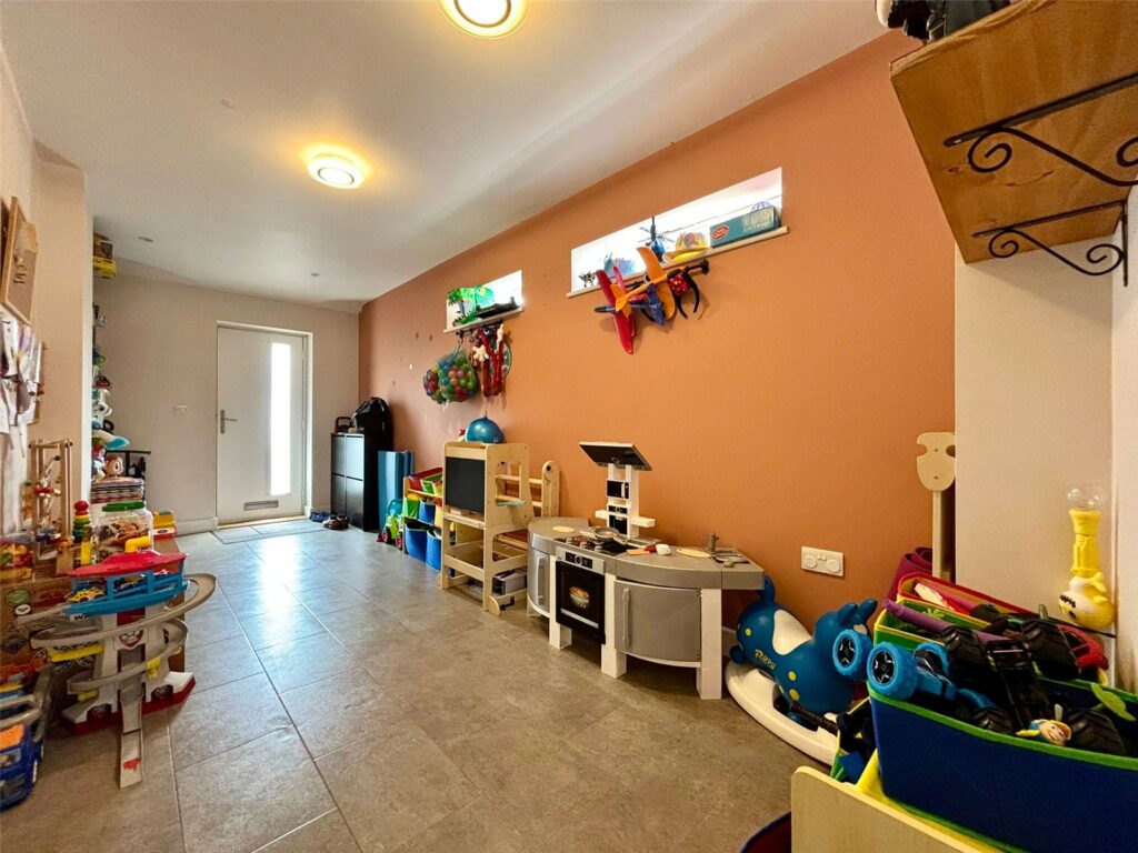 Property Image_13