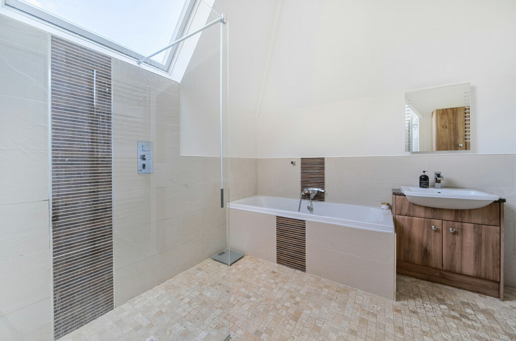 Property Image_17
