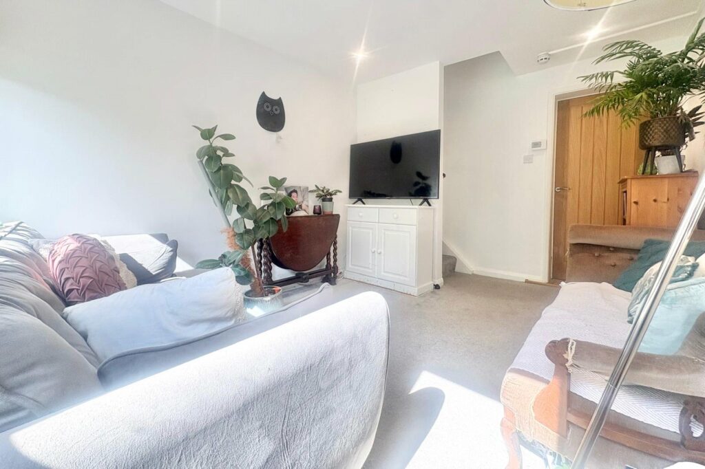 Property Image_11