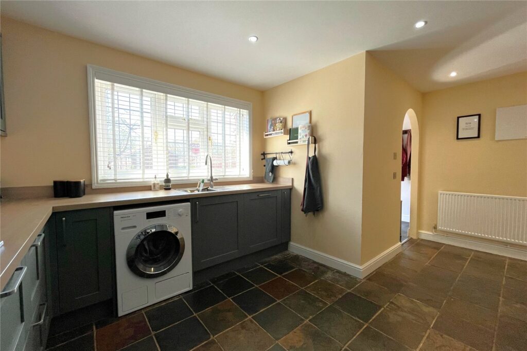 Property Image_25