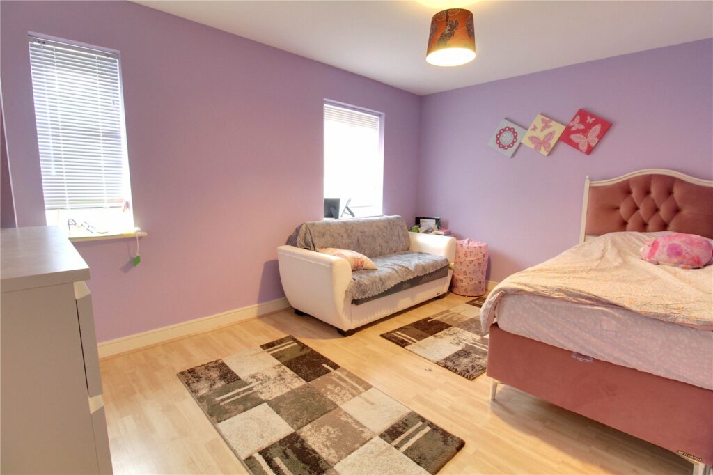 Property Image_11