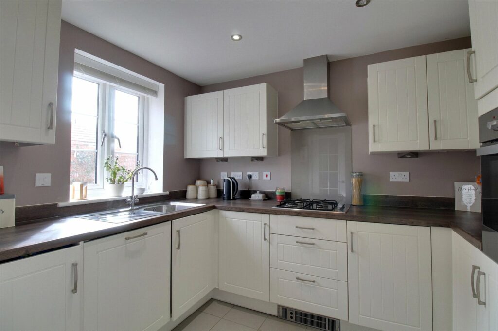 Property Image_11