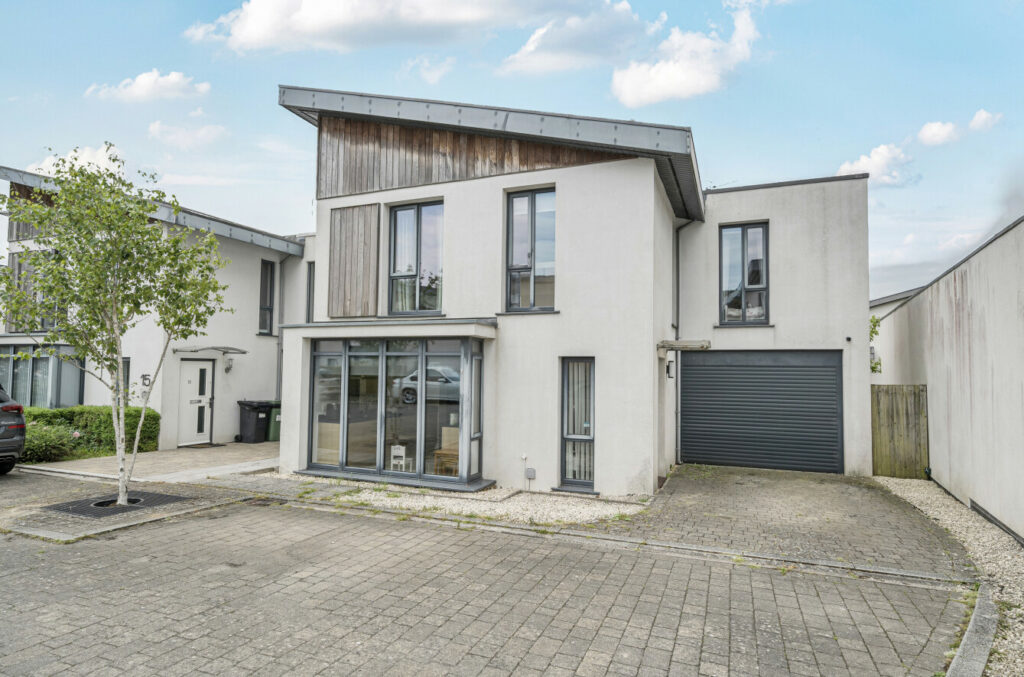 Property Image_1