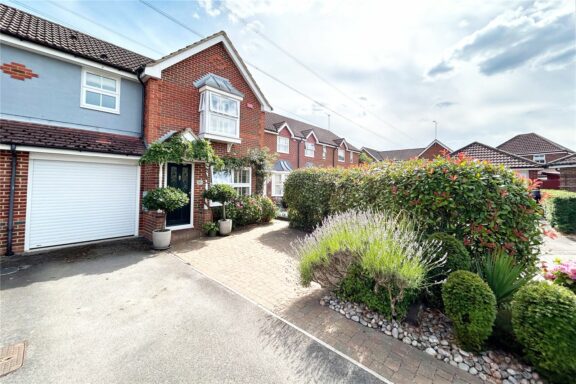 Grensell Close Image