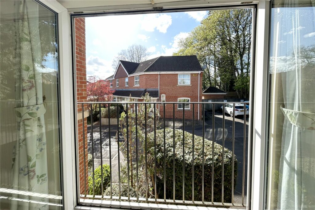 Property Image_11