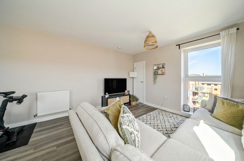 Property Image_11