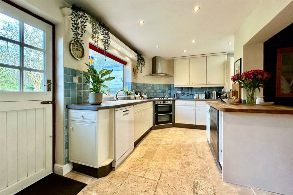 Property Image_12