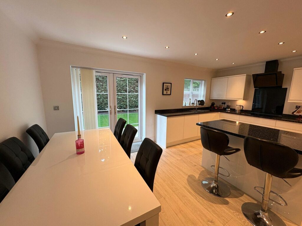 Property Image_9
