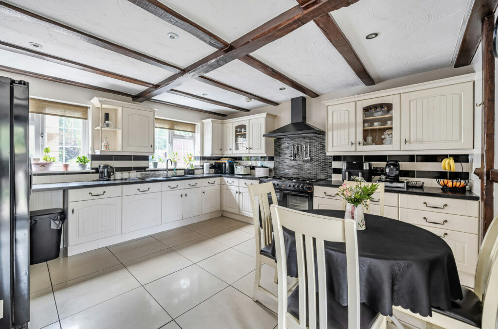 Property Image_11