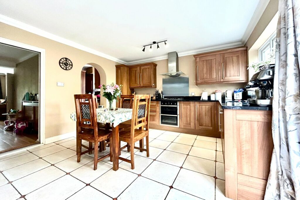Property Image_9