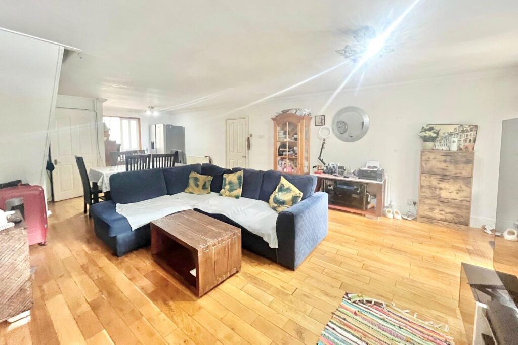Property Image_6