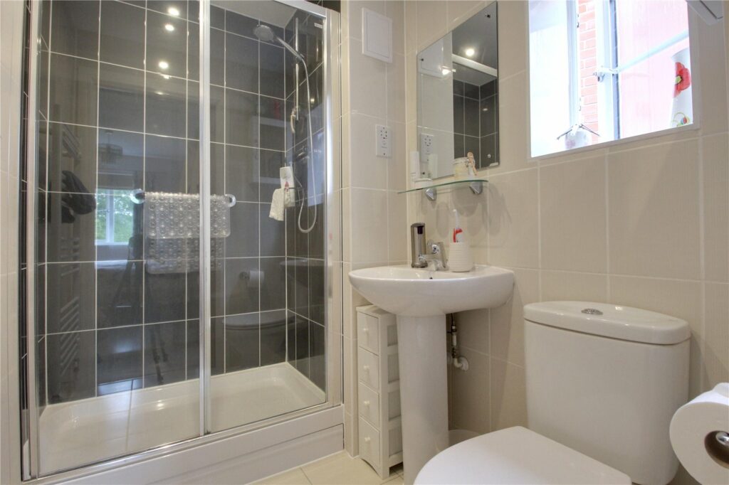 Property Image_11