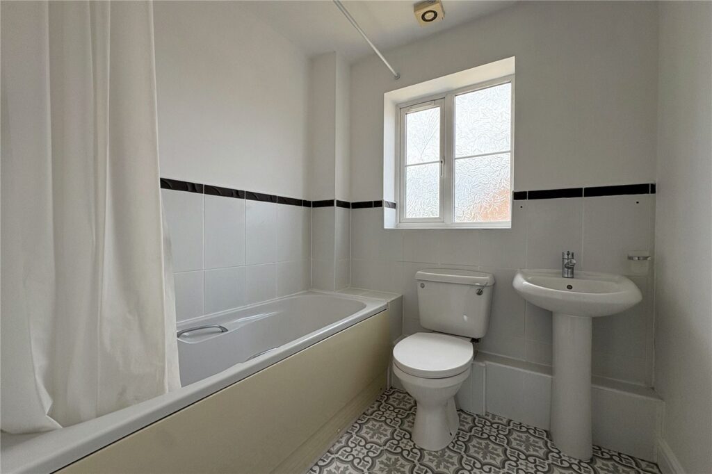 Property Image_11