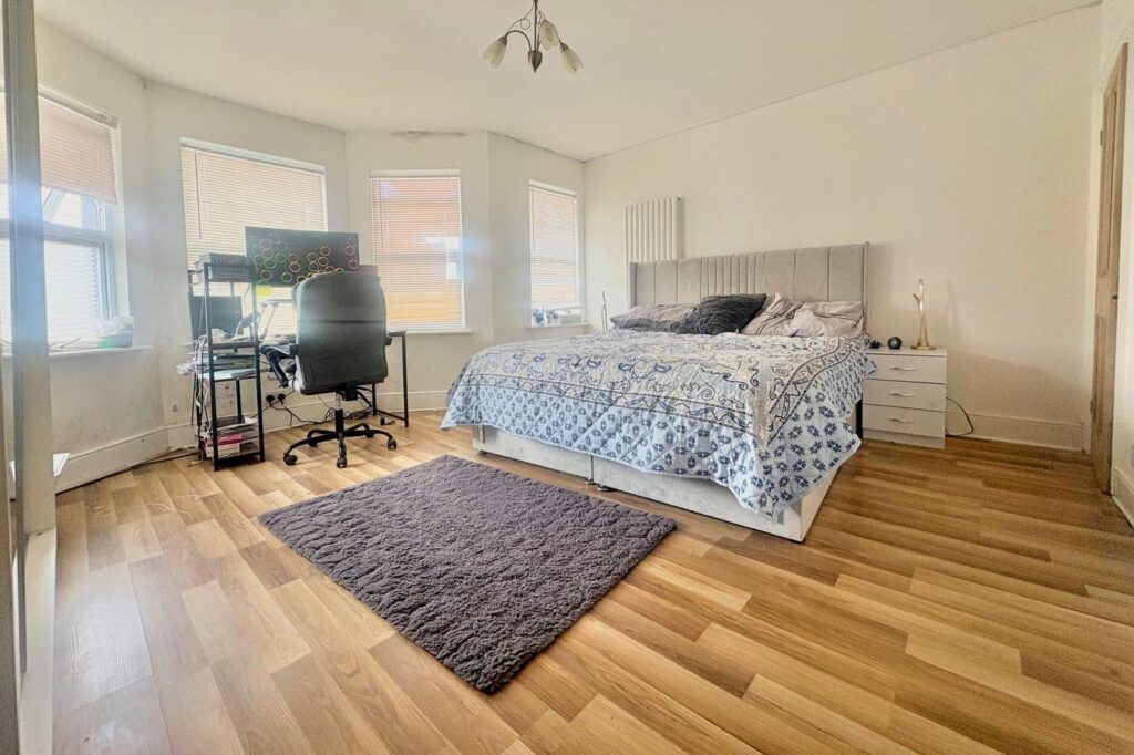 Property Image_4