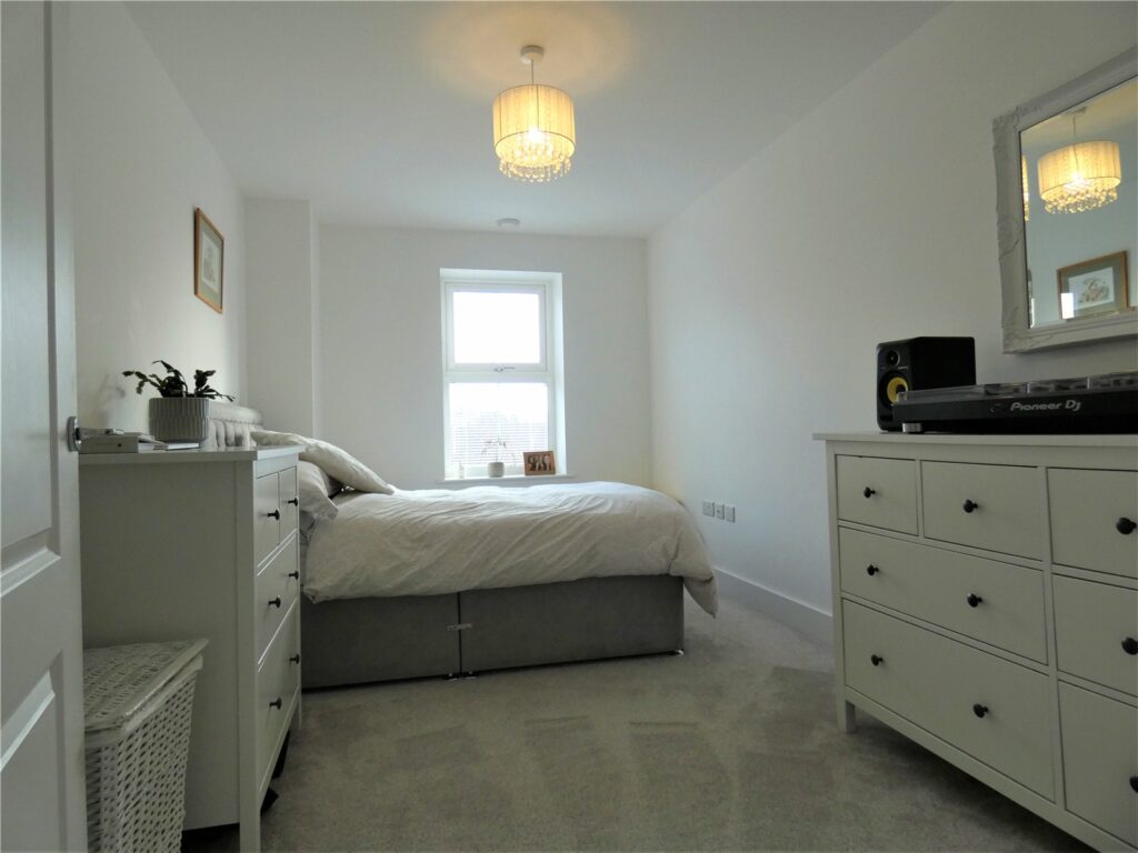 Property Image_12