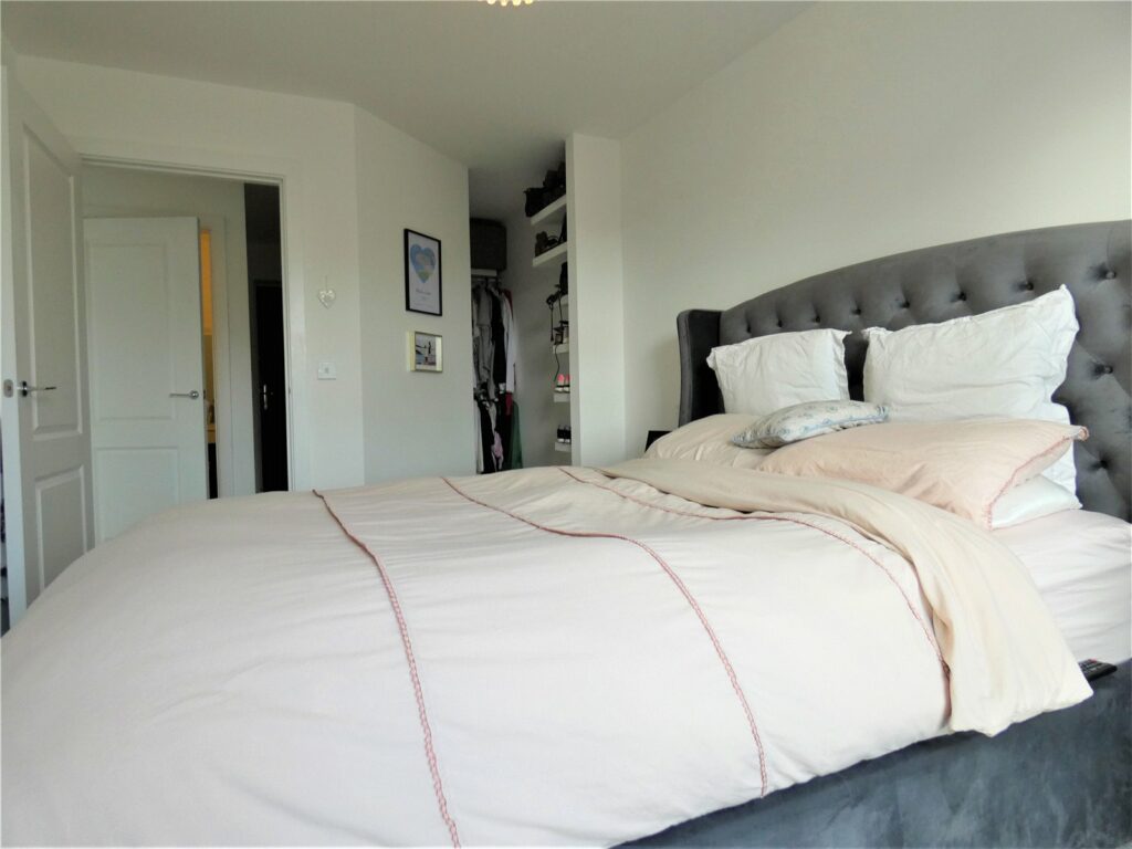 Property Image_11